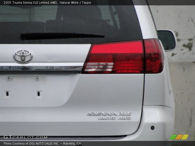 Natural White / Taupe 2005 Toyota Sienna XLE Limited AWD