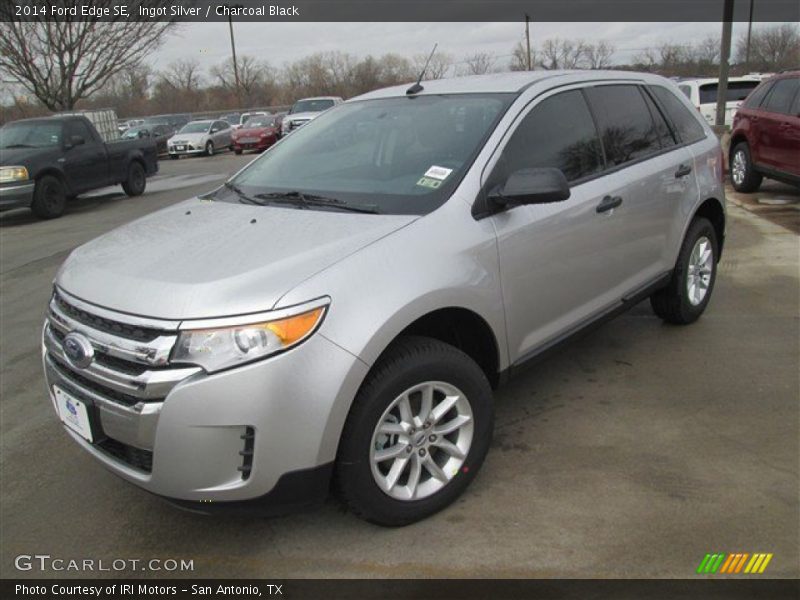 Ingot Silver / Charcoal Black 2014 Ford Edge SE