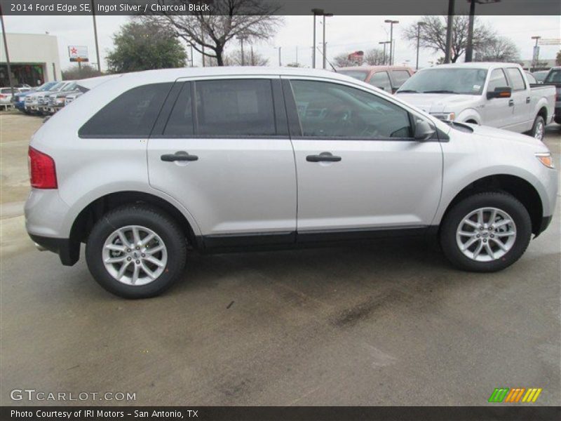 Ingot Silver / Charcoal Black 2014 Ford Edge SE