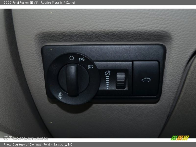 Redfire Metallic / Camel 2009 Ford Fusion SE V6