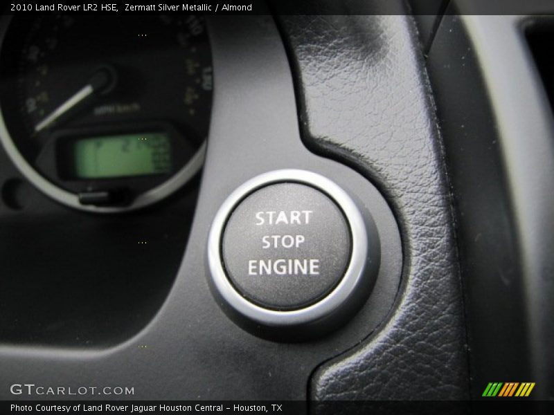 Zermatt Silver Metallic / Almond 2010 Land Rover LR2 HSE