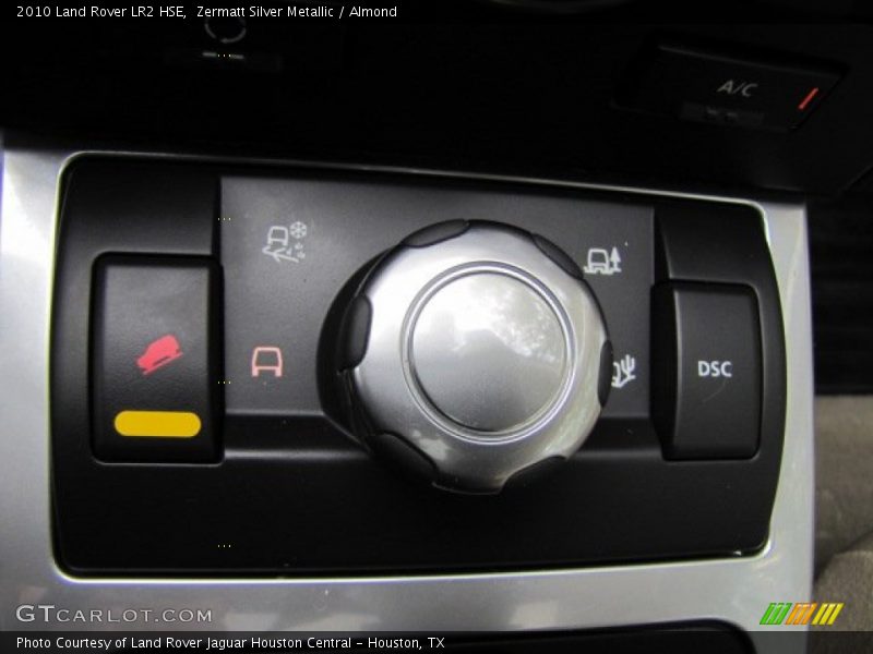 Zermatt Silver Metallic / Almond 2010 Land Rover LR2 HSE