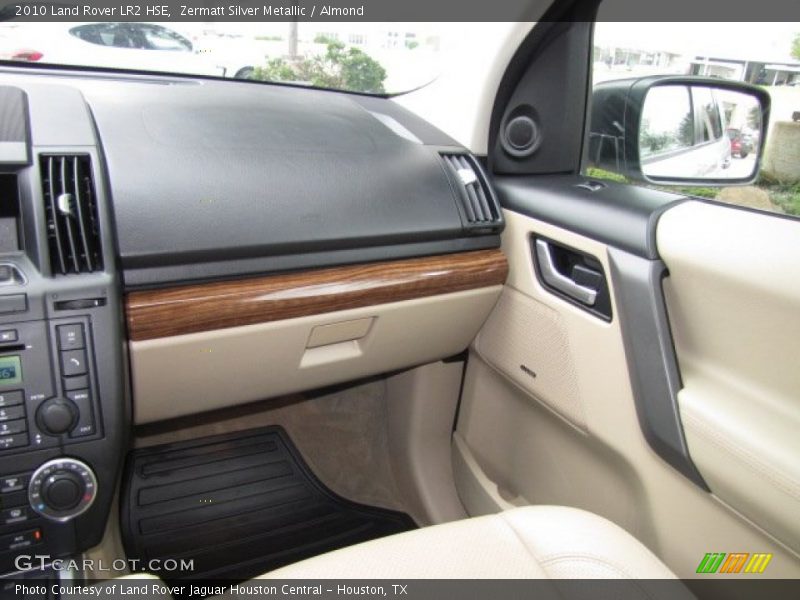 Zermatt Silver Metallic / Almond 2010 Land Rover LR2 HSE