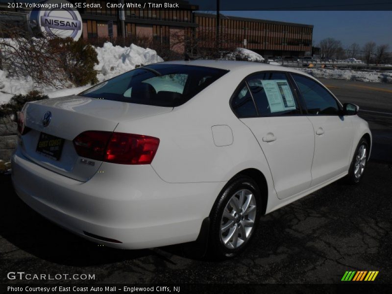 Candy White / Titan Black 2012 Volkswagen Jetta SE Sedan