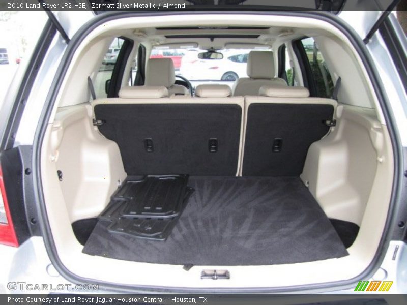 Zermatt Silver Metallic / Almond 2010 Land Rover LR2 HSE