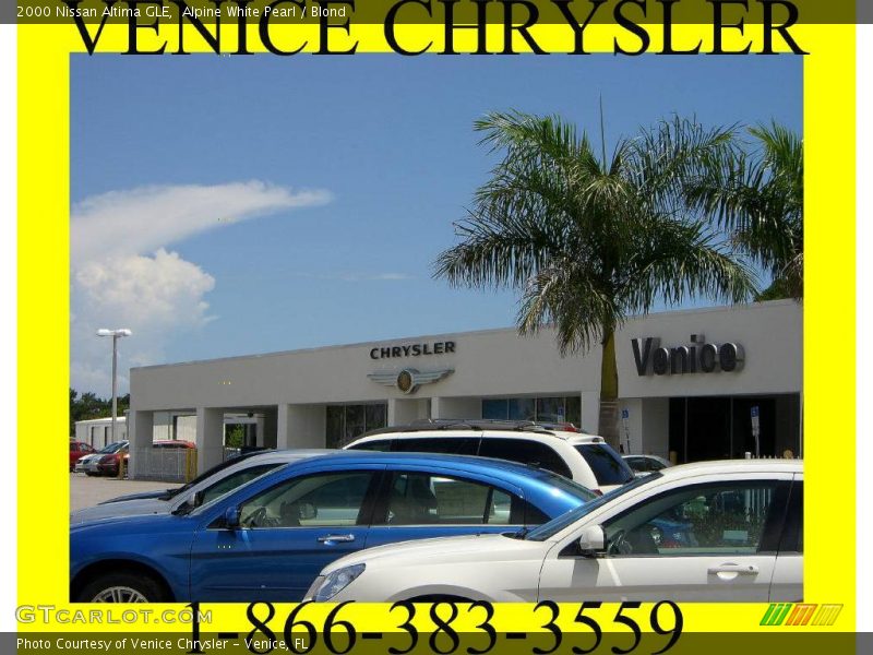 Alpine White Pearl / Blond 2000 Nissan Altima GLE