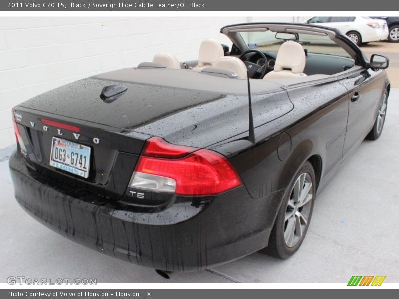 Black / Soverign Hide Calcite Leather/Off Black 2011 Volvo C70 T5