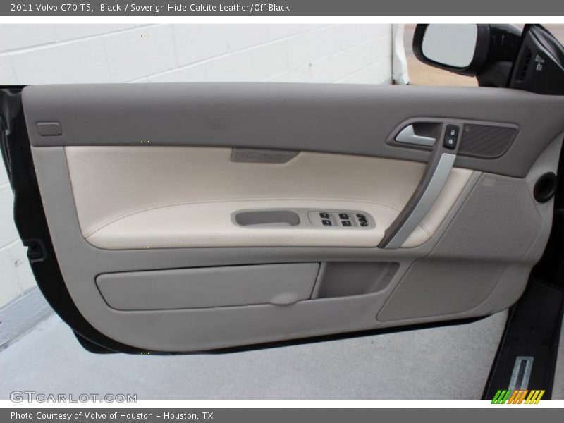 Black / Soverign Hide Calcite Leather/Off Black 2011 Volvo C70 T5