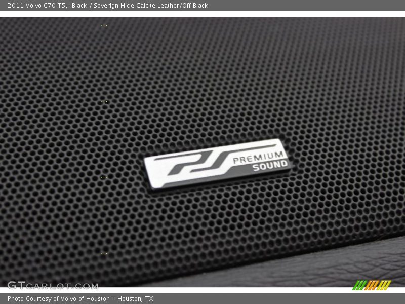 Black / Soverign Hide Calcite Leather/Off Black 2011 Volvo C70 T5