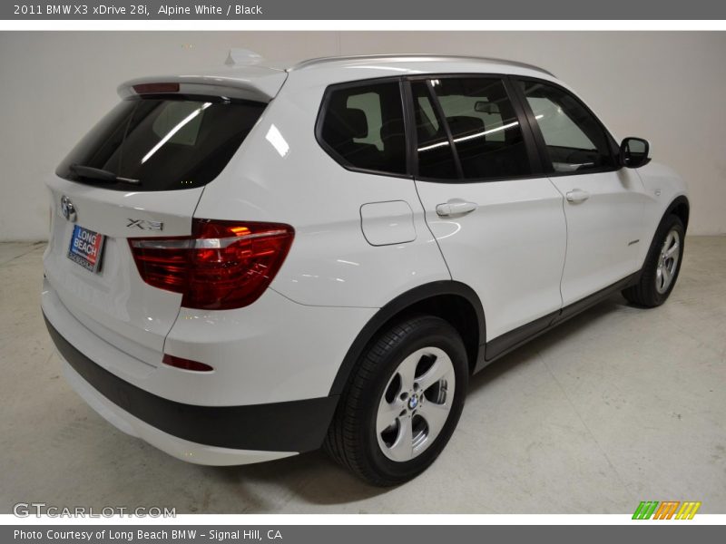 Alpine White / Black 2011 BMW X3 xDrive 28i
