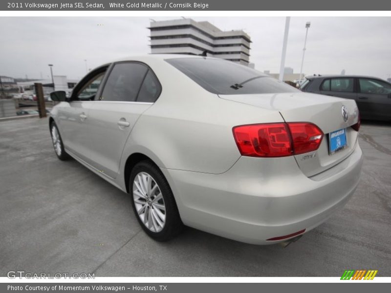 White Gold Metallic / Cornsilk Beige 2011 Volkswagen Jetta SEL Sedan