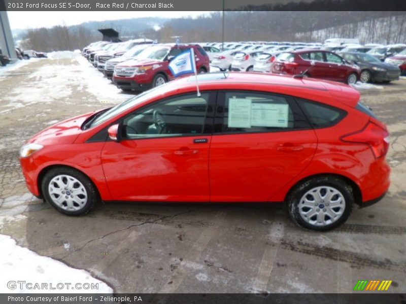 Race Red / Charcoal Black 2012 Ford Focus SE 5-Door