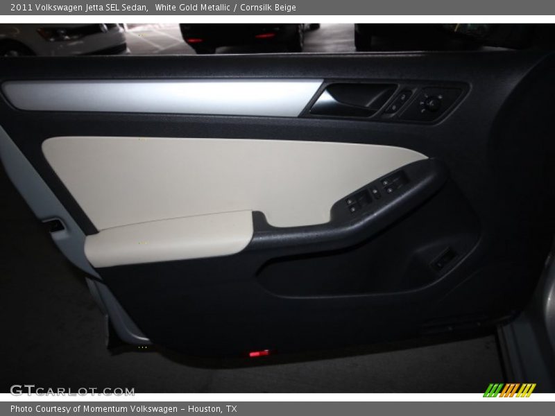 White Gold Metallic / Cornsilk Beige 2011 Volkswagen Jetta SEL Sedan