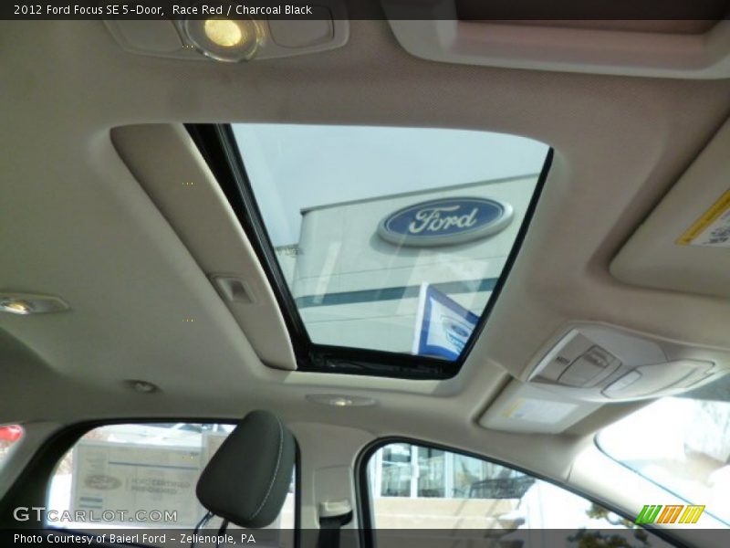 Race Red / Charcoal Black 2012 Ford Focus SE 5-Door