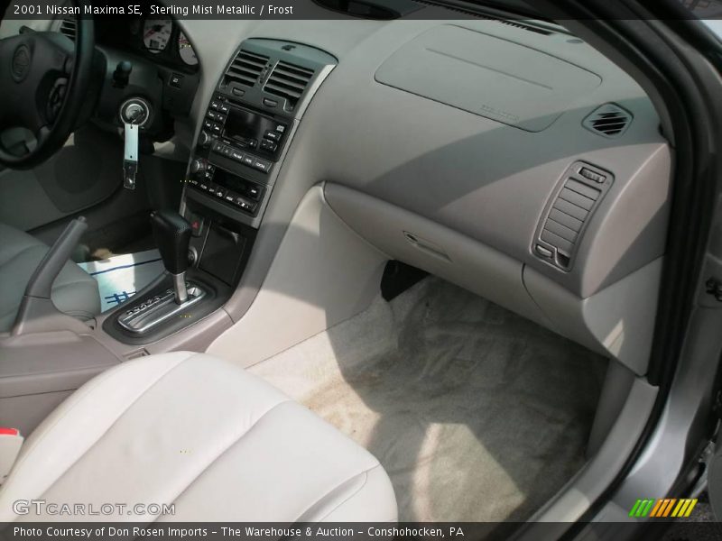 Sterling Mist Metallic / Frost 2001 Nissan Maxima SE