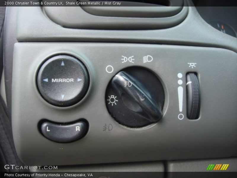 Shale Green Metallic / Mist Gray 2000 Chrysler Town & Country LX