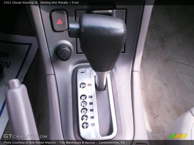 Sterling Mist Metallic / Frost 2001 Nissan Maxima SE