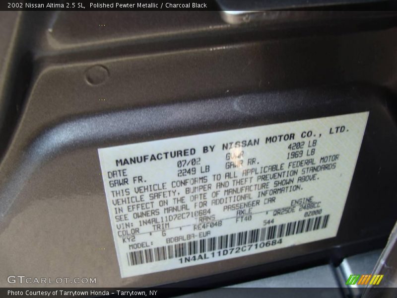 Polished Pewter Metallic / Charcoal Black 2002 Nissan Altima 2.5 SL