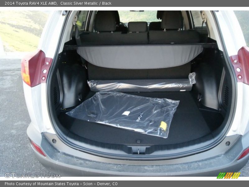 Classic Silver Metallic / Black 2014 Toyota RAV4 XLE AWD