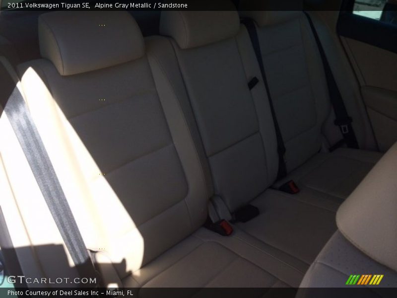 Alpine Gray Metallic / Sandstone 2011 Volkswagen Tiguan SE
