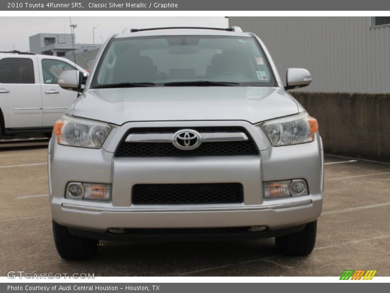 Classic Silver Metallic / Graphite 2010 Toyota 4Runner SR5