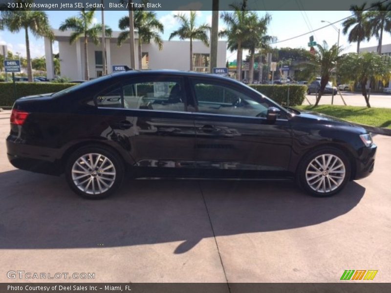 Black / Titan Black 2011 Volkswagen Jetta SEL Sedan