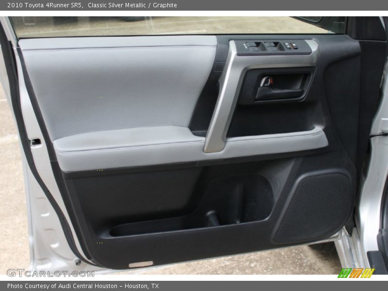 Classic Silver Metallic / Graphite 2010 Toyota 4Runner SR5