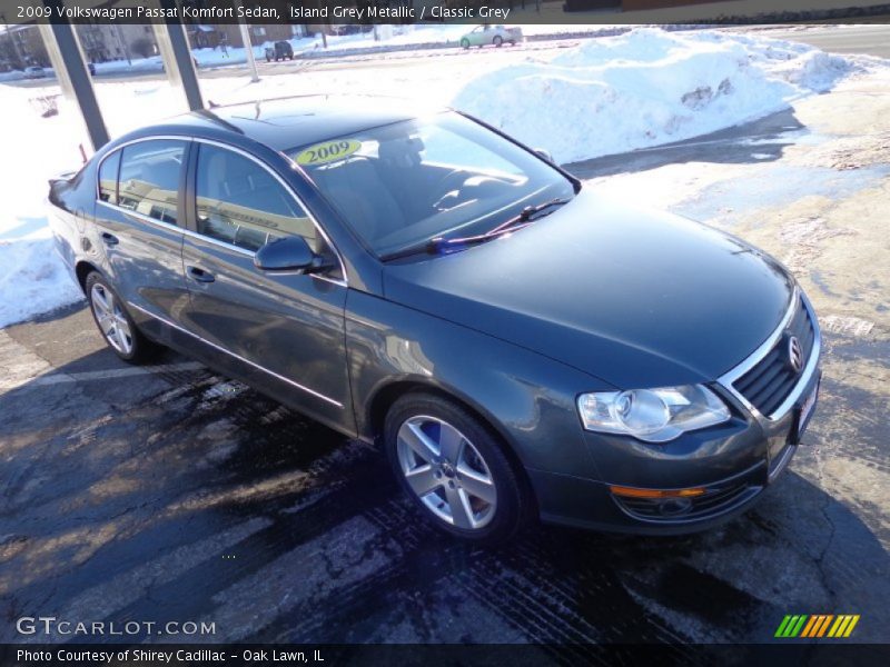 Island Grey Metallic / Classic Grey 2009 Volkswagen Passat Komfort Sedan