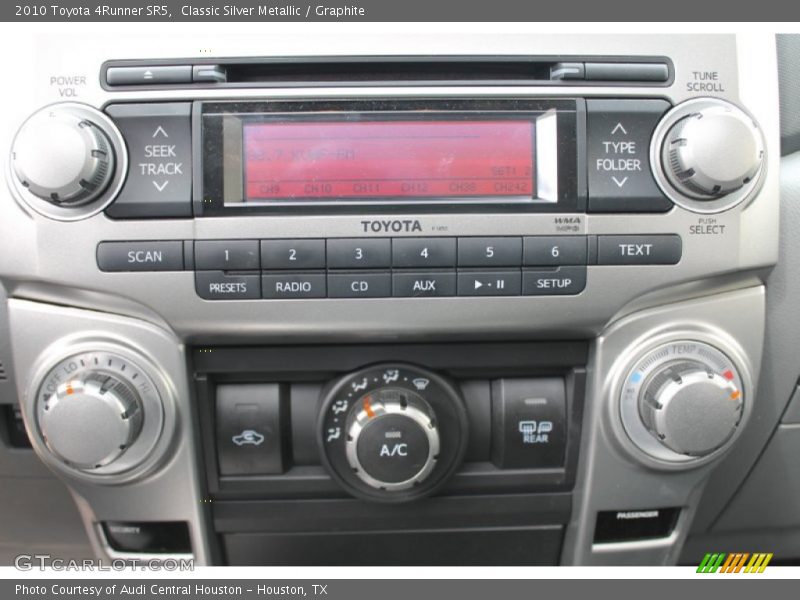 Classic Silver Metallic / Graphite 2010 Toyota 4Runner SR5