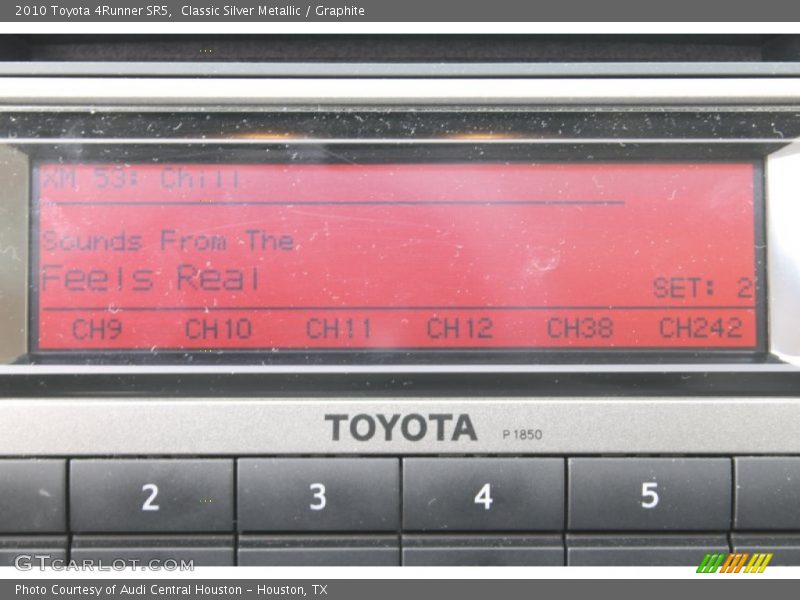 Classic Silver Metallic / Graphite 2010 Toyota 4Runner SR5