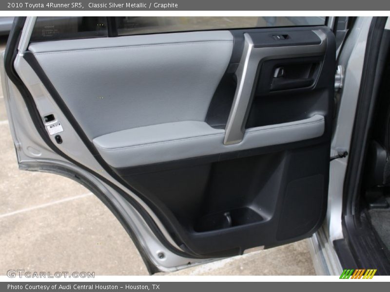 Classic Silver Metallic / Graphite 2010 Toyota 4Runner SR5