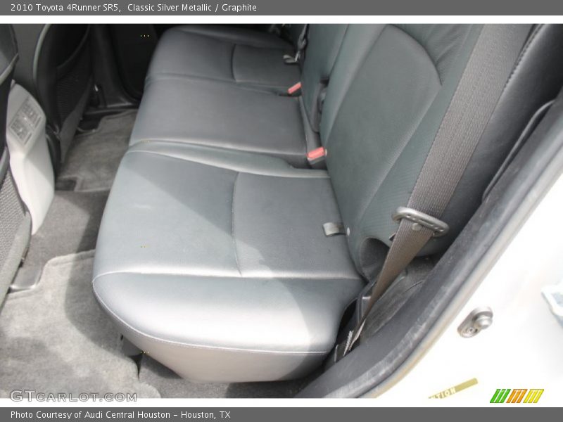 Classic Silver Metallic / Graphite 2010 Toyota 4Runner SR5