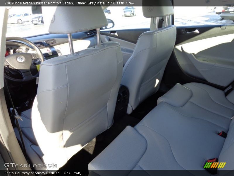 Island Grey Metallic / Classic Grey 2009 Volkswagen Passat Komfort Sedan