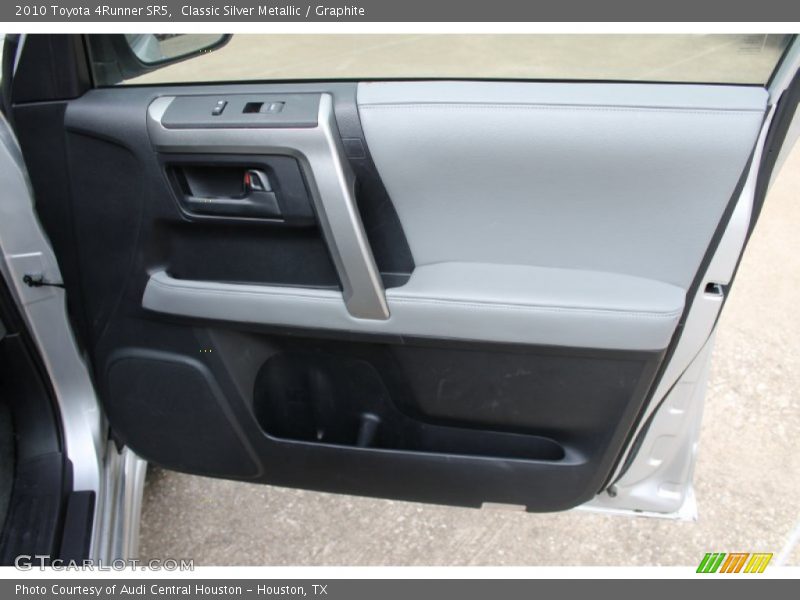 Classic Silver Metallic / Graphite 2010 Toyota 4Runner SR5