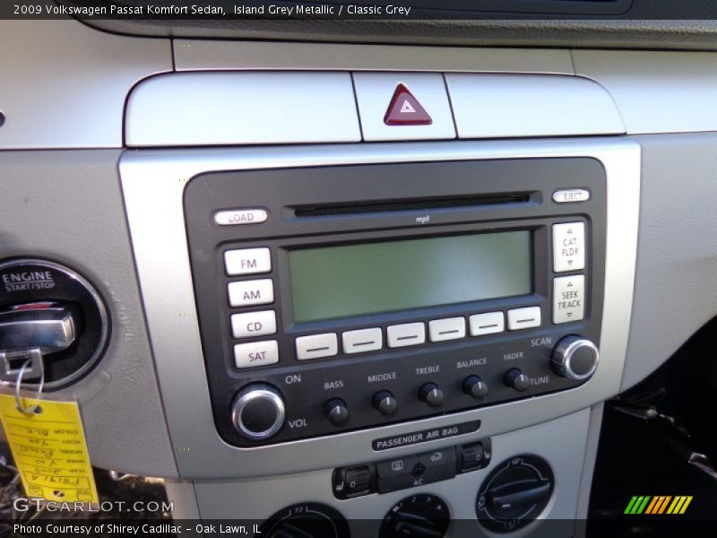 Island Grey Metallic / Classic Grey 2009 Volkswagen Passat Komfort Sedan