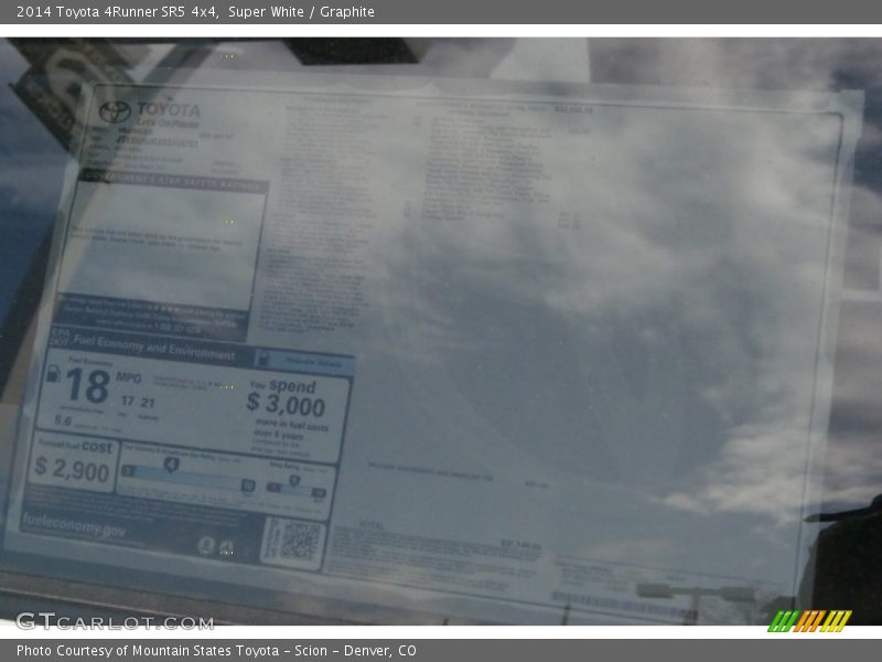 Super White / Graphite 2014 Toyota 4Runner SR5 4x4