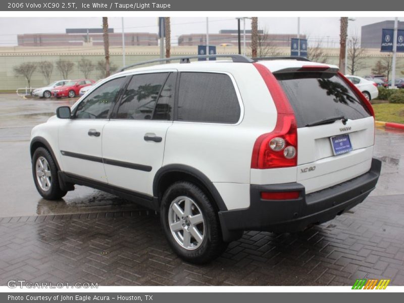 Ice White / Taupe/Light Taupe 2006 Volvo XC90 2.5T