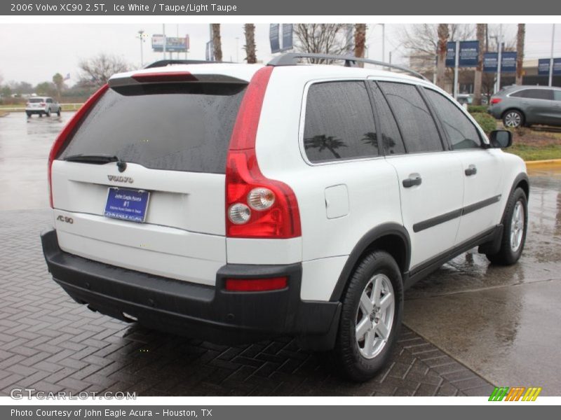 Ice White / Taupe/Light Taupe 2006 Volvo XC90 2.5T