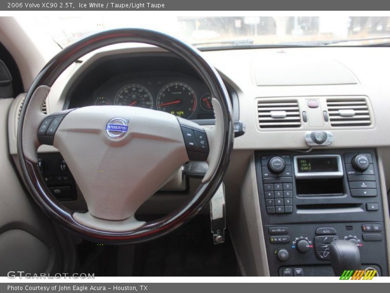 Ice White / Taupe/Light Taupe 2006 Volvo XC90 2.5T