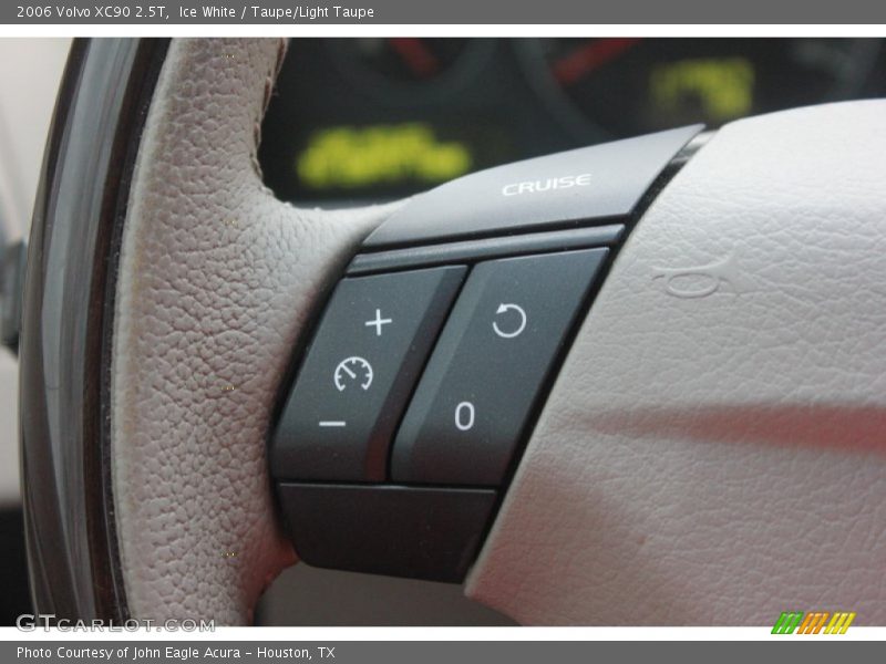 Ice White / Taupe/Light Taupe 2006 Volvo XC90 2.5T