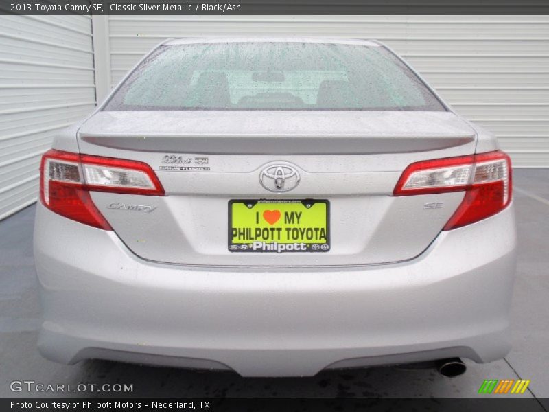 Classic Silver Metallic / Black/Ash 2013 Toyota Camry SE