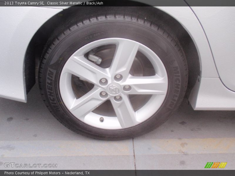 Classic Silver Metallic / Black/Ash 2013 Toyota Camry SE