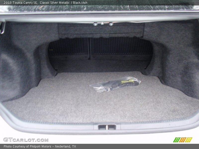 Classic Silver Metallic / Black/Ash 2013 Toyota Camry SE