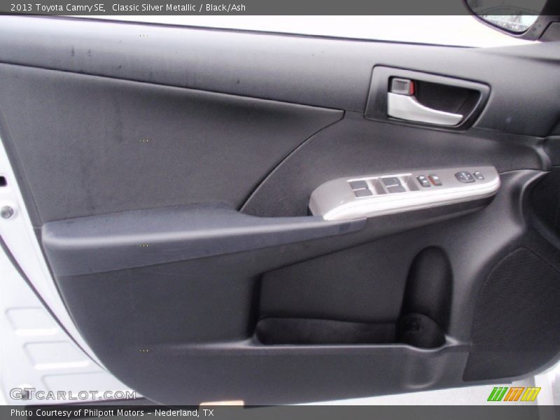 Classic Silver Metallic / Black/Ash 2013 Toyota Camry SE