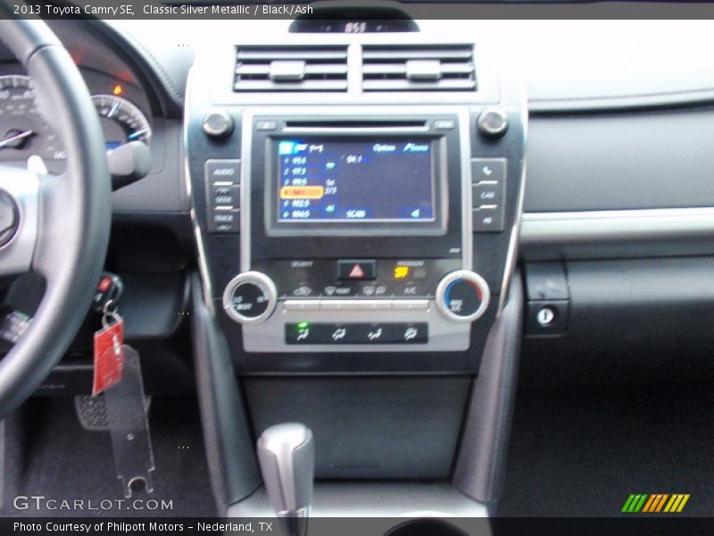 Classic Silver Metallic / Black/Ash 2013 Toyota Camry SE