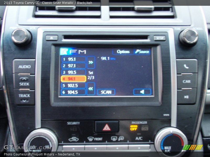 Classic Silver Metallic / Black/Ash 2013 Toyota Camry SE