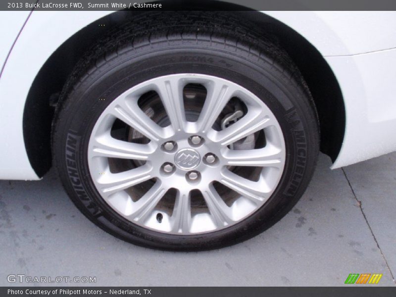 Summit White / Cashmere 2013 Buick LaCrosse FWD
