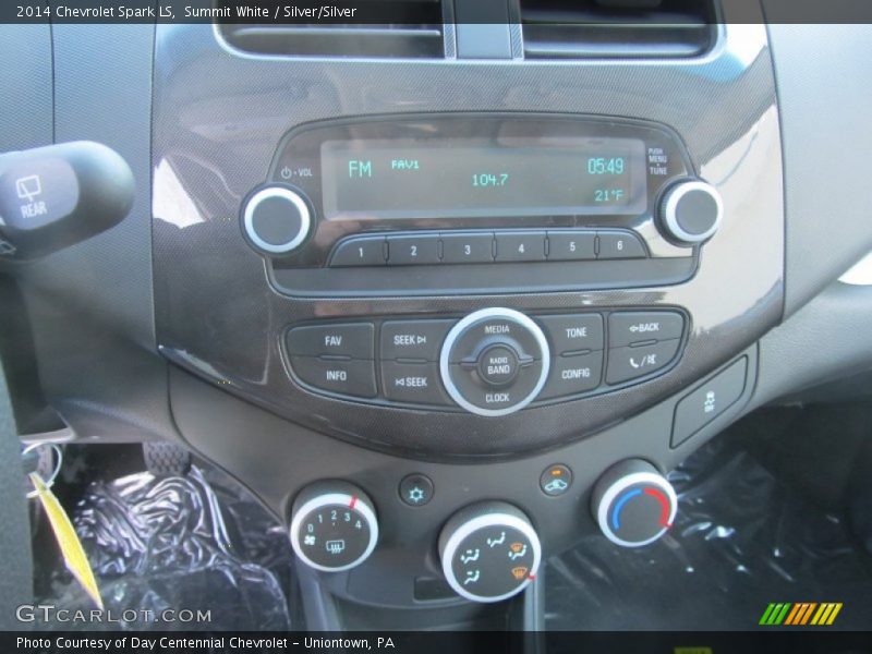 Summit White / Silver/Silver 2014 Chevrolet Spark LS
