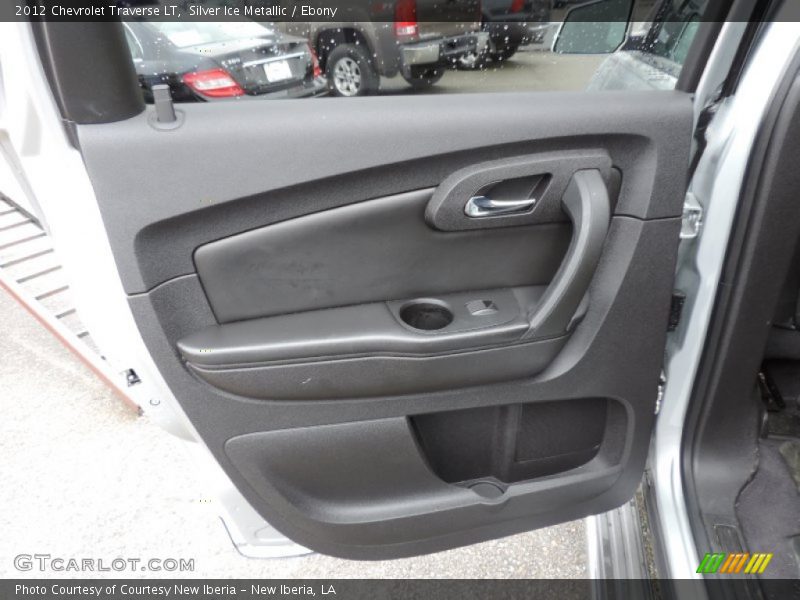 Silver Ice Metallic / Ebony 2012 Chevrolet Traverse LT