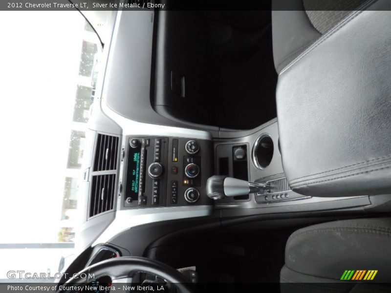Silver Ice Metallic / Ebony 2012 Chevrolet Traverse LT